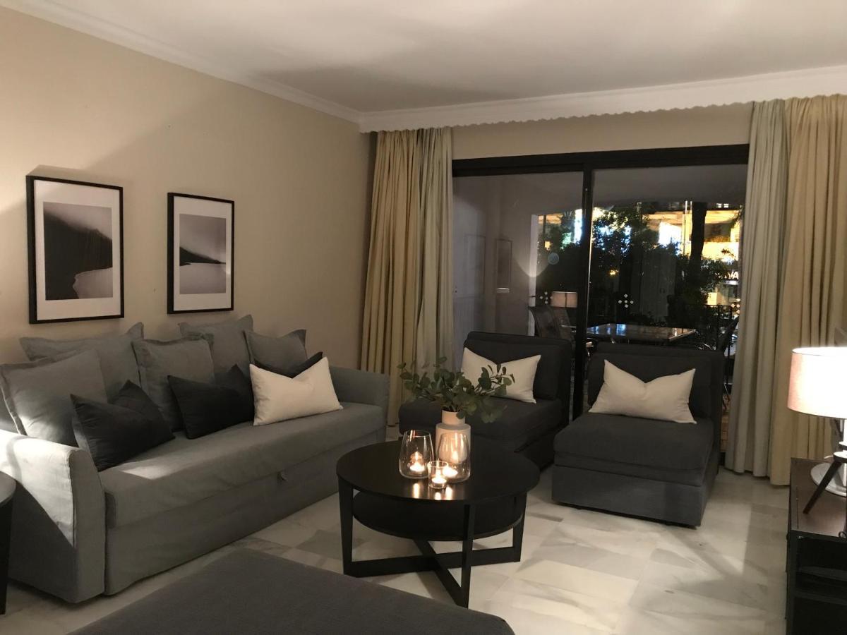 Large And Elegant In Puerto Banus With Pools And Paddle Apartment Marbella Exterior photo